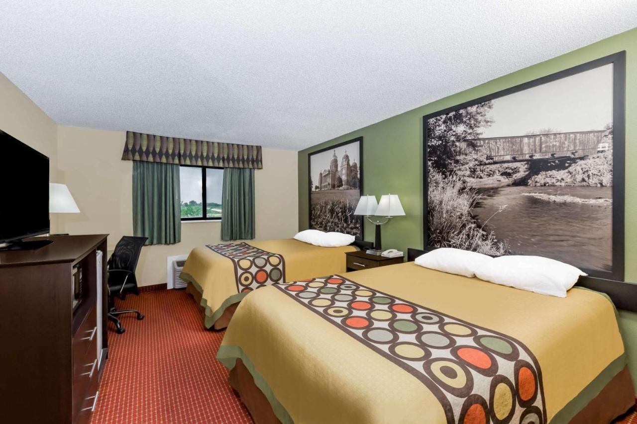 Super 8 By Wyndham Grinnell Ia Bagian luar foto