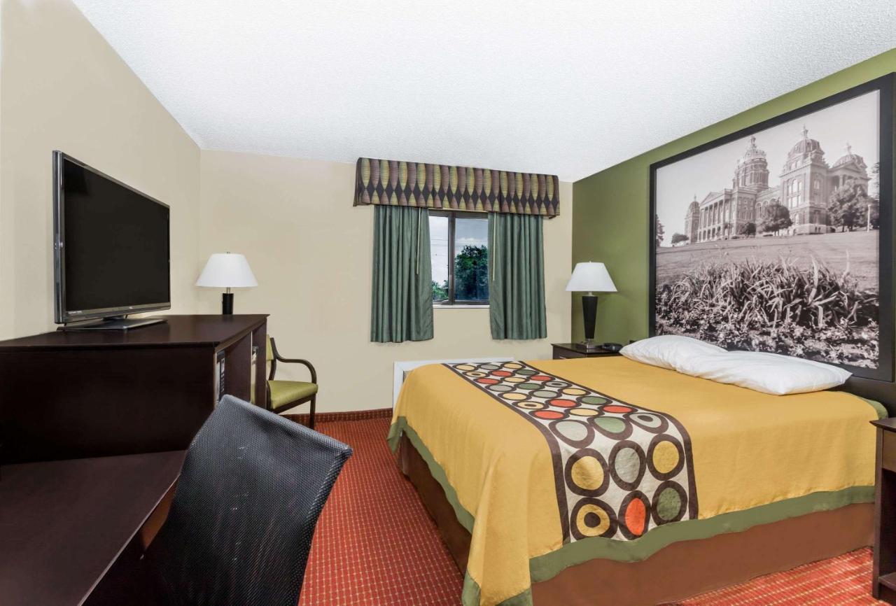 Super 8 By Wyndham Grinnell Ia Bagian luar foto